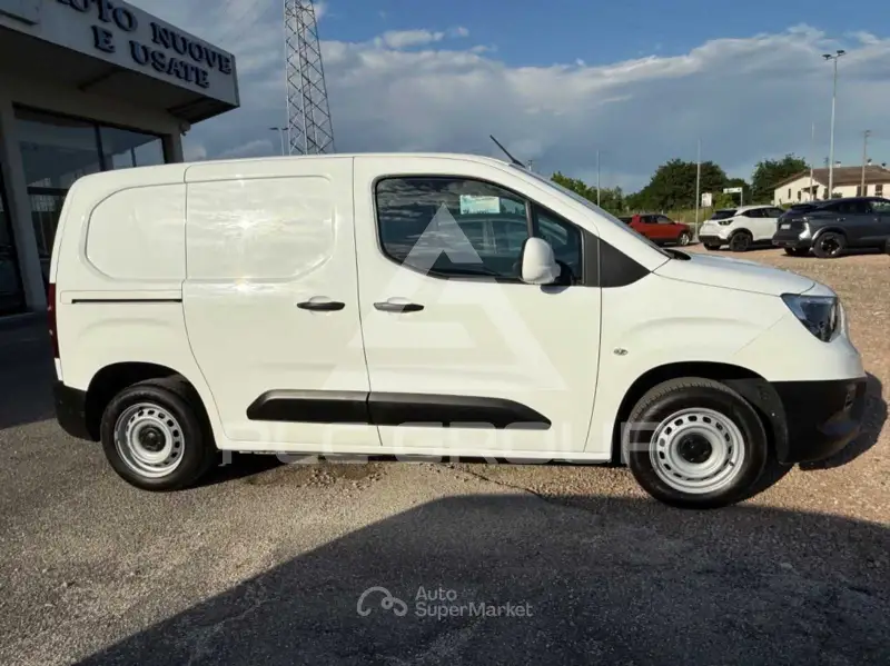 2021 Opel Combo