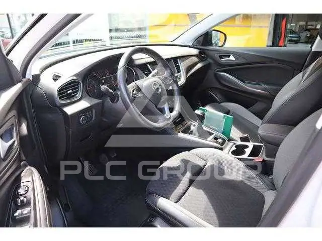 2021 Opel GrandlandX