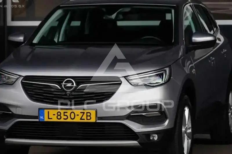 2021 Opel GrandlandX