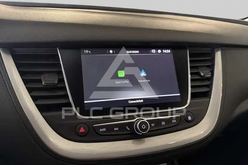 2021 Opel GrandlandX