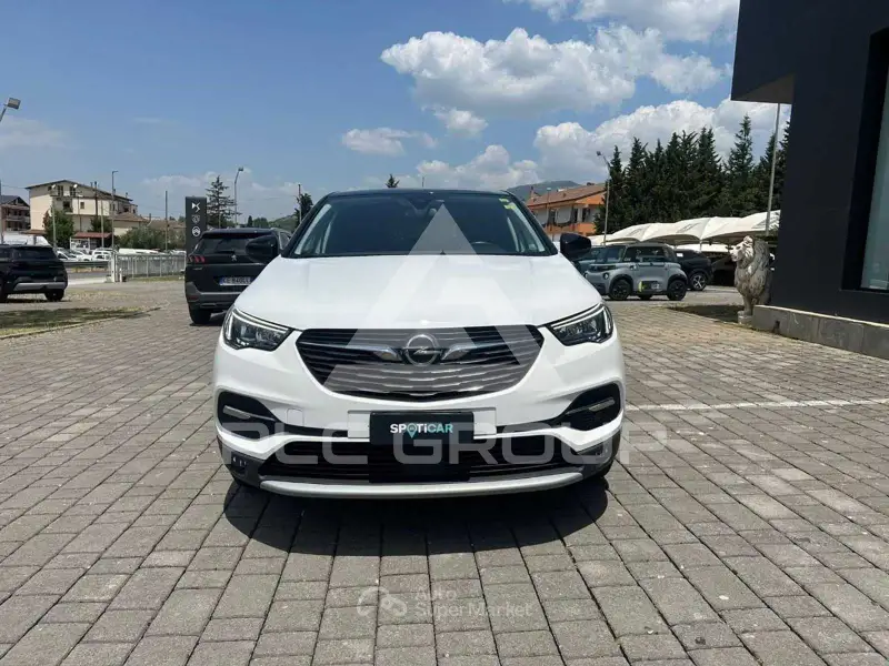 2021 Opel GrandlandX