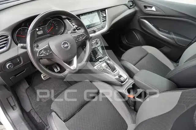 2021 Opel GrandlandX