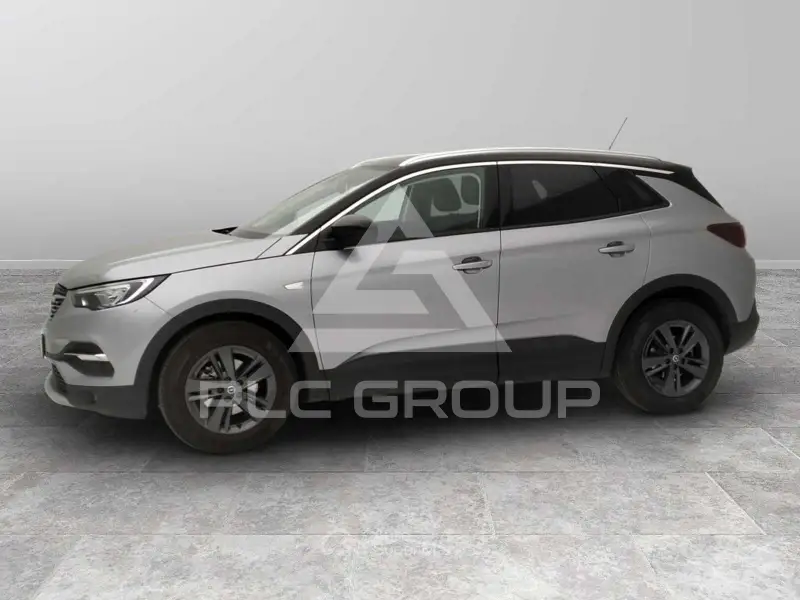 2021 Opel GrandlandX