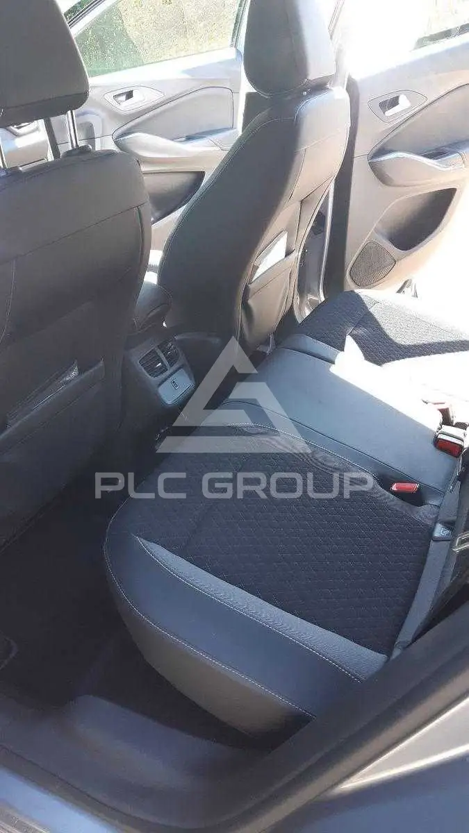 2021 Opel GrandlandX