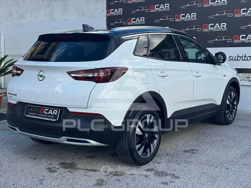 2021 Opel GrandlandX
