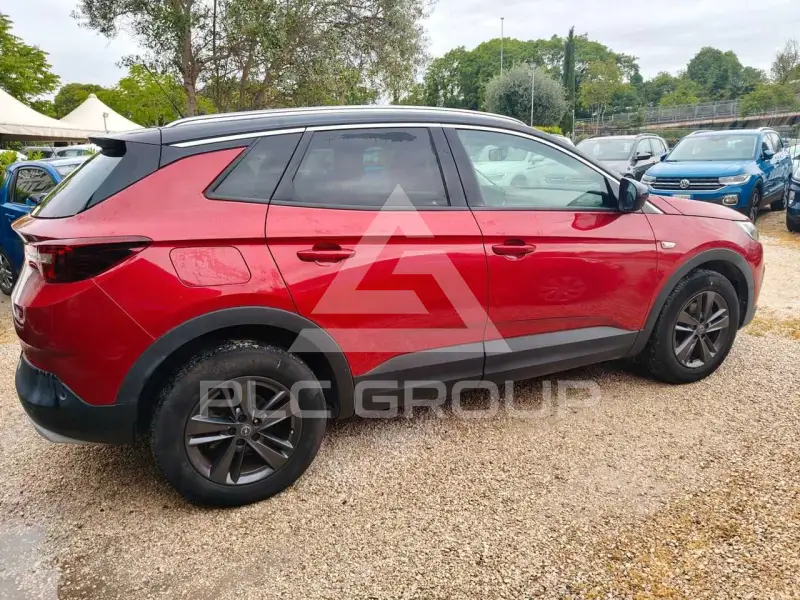 2021 Opel GrandlandX