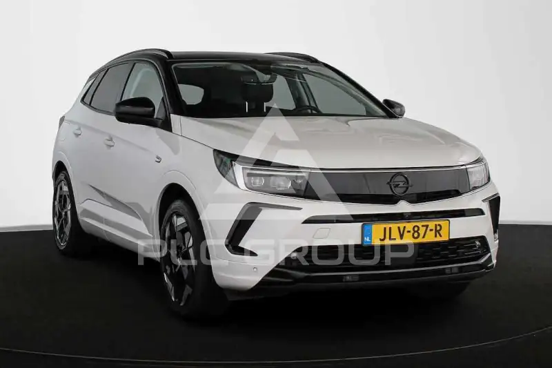 2021 Opel GrandlandX