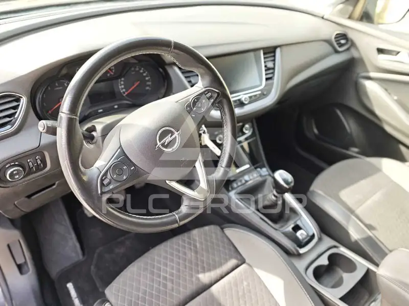 2021 Opel GrandlandX