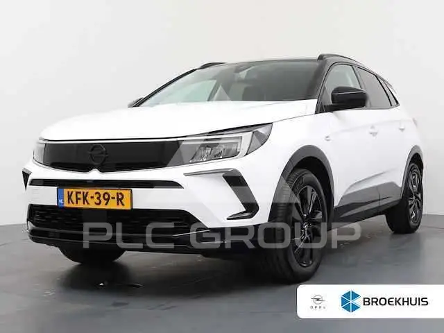 2021 Opel GrandlandX