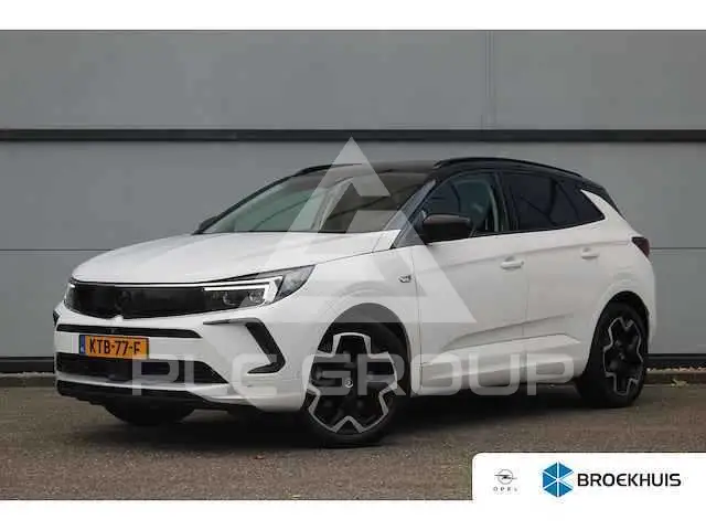 2021 Opel GrandlandX