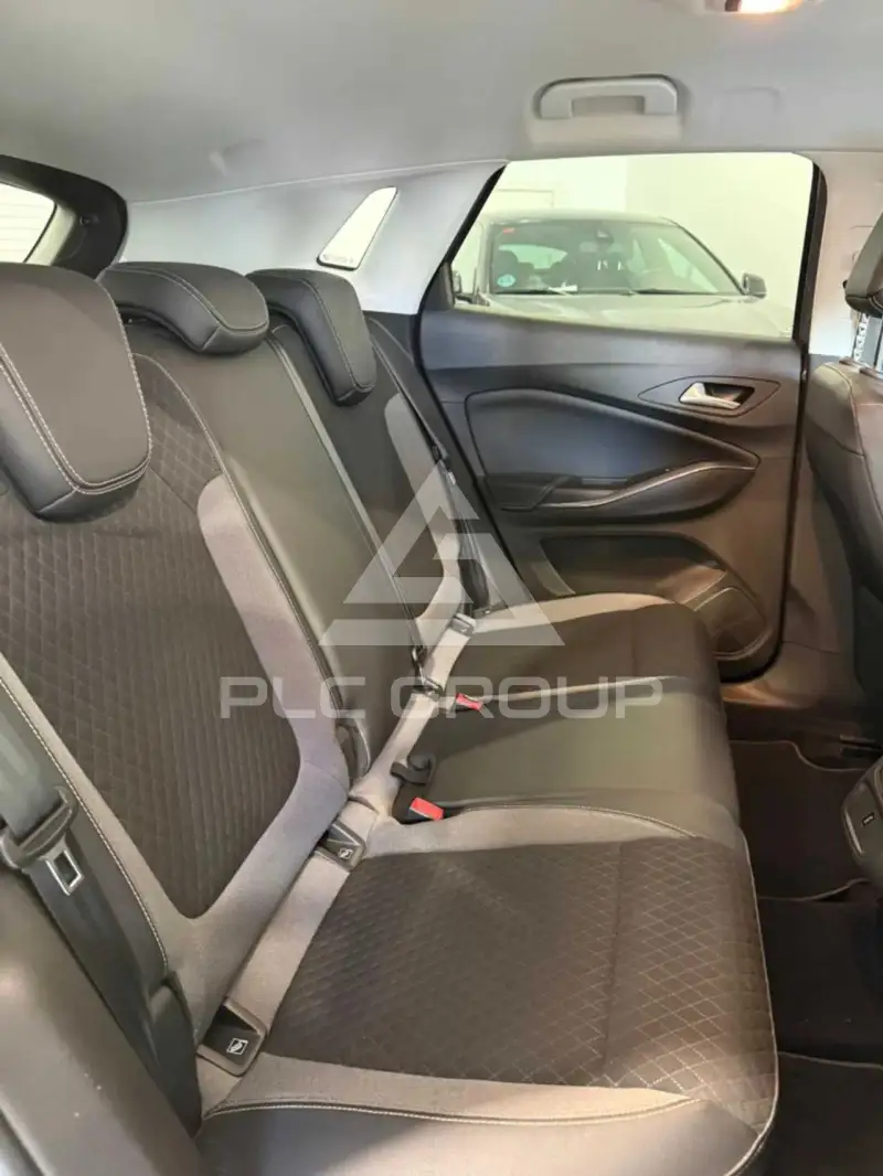 2021 Opel GrandlandX