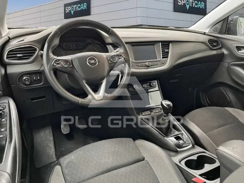 2021 Opel GrandlandX