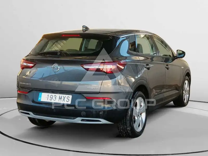2021 Opel GrandlandX