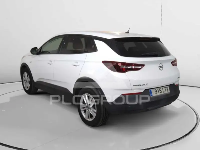 2021 Opel GrandlandX