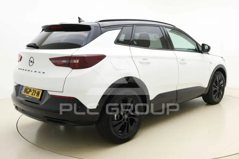 2021 Opel GrandlandX