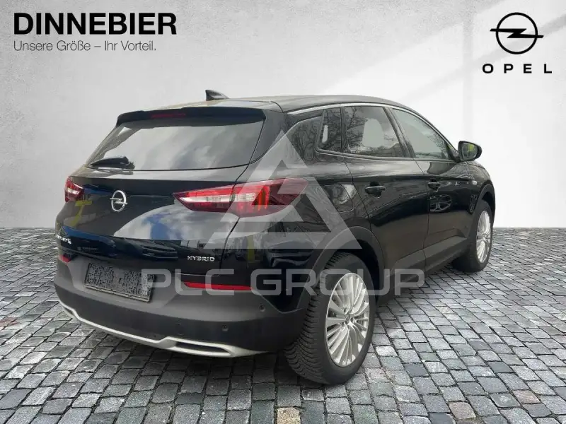 2021 Opel GrandlandX