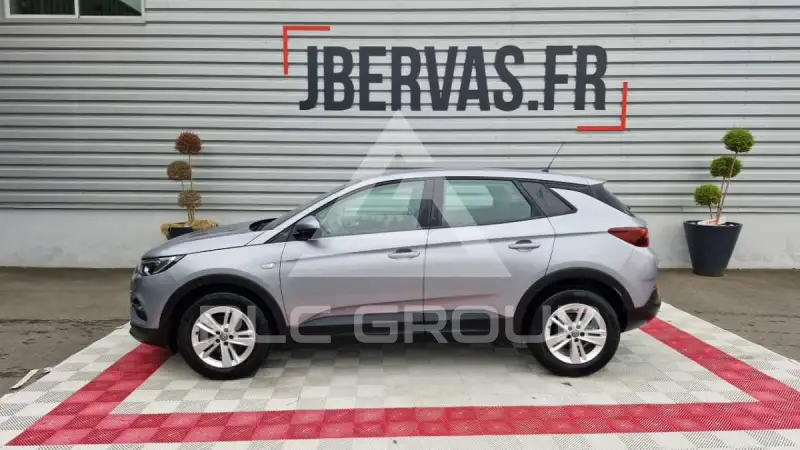 2021 Opel GrandlandX