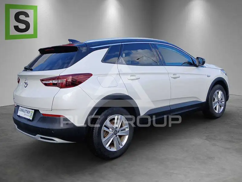 2021 Opel GrandlandX
