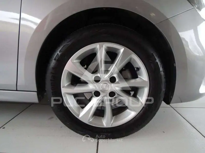 2021 Opel Corsa