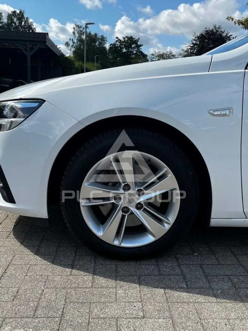 2021 Opel Insignia