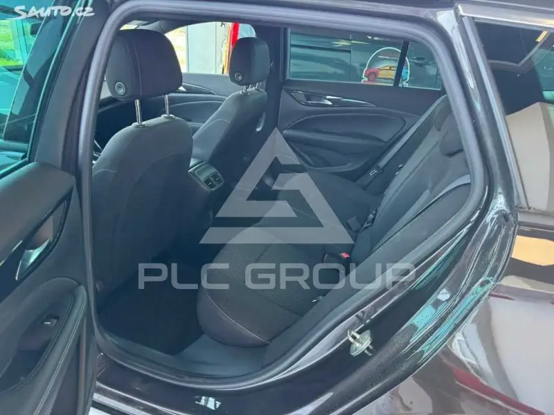 2021 Opel Insignia