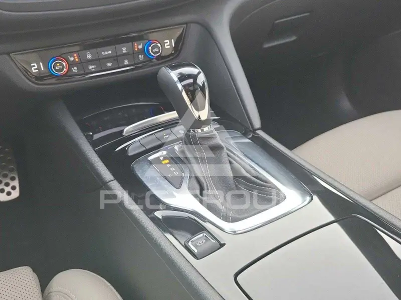 2021 Opel Insignia