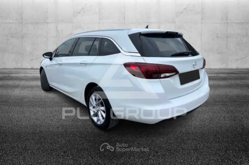 2021 Opel Astra