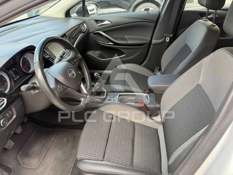 2021 Opel Astra
