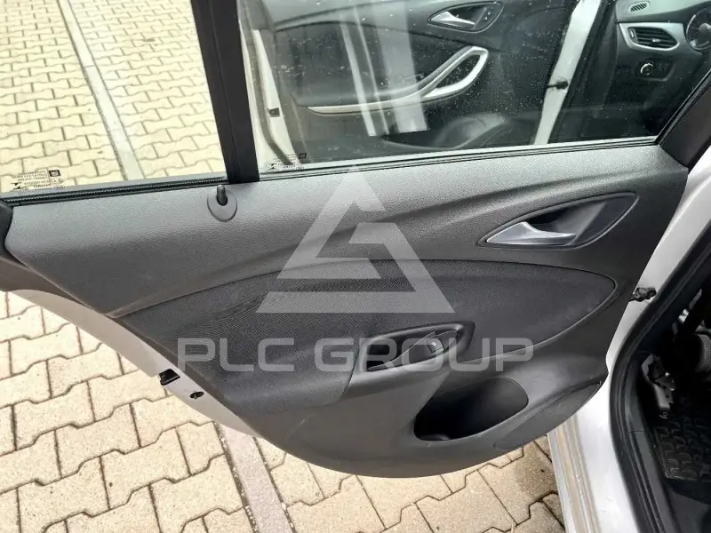 2021 Opel Astra