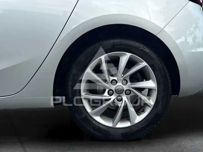 2021 Opel Astra