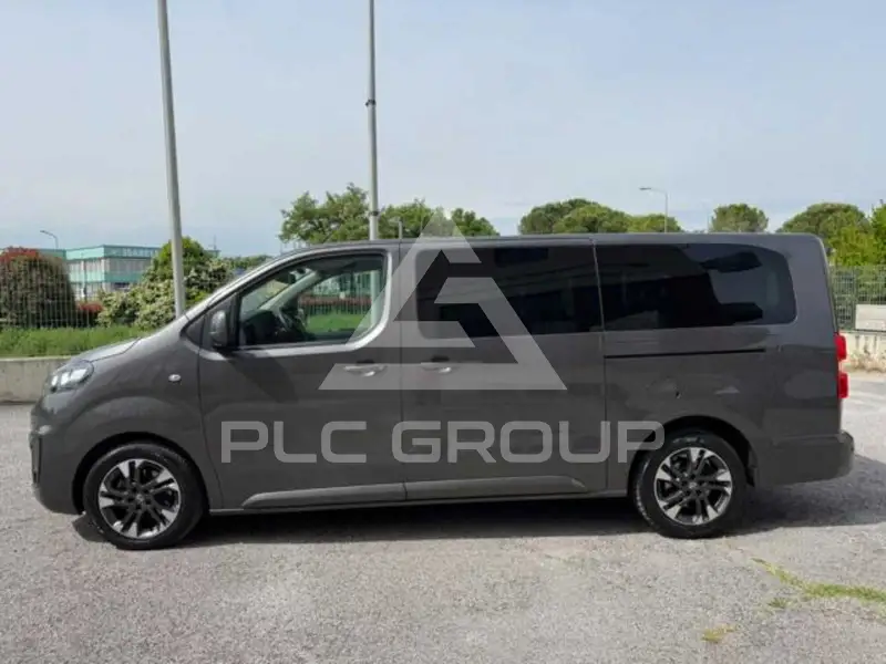 2021 Opel ZAFIRA