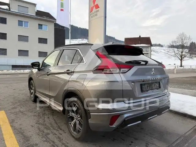 2022 Mitsubishi ECLIPSE