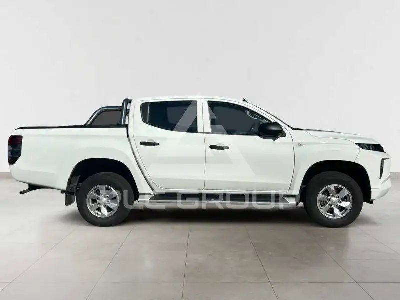 2022 Mitsubishi L200