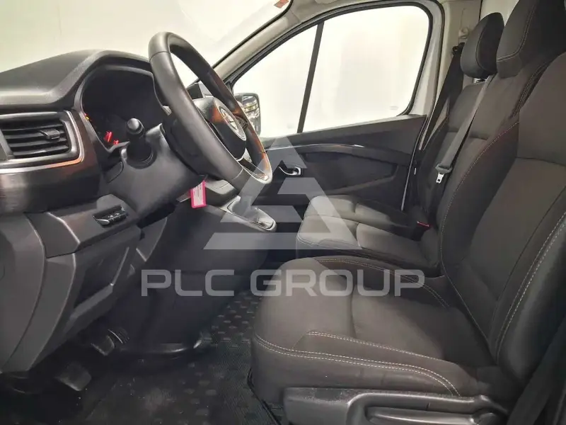 2022 Nissan Primastar