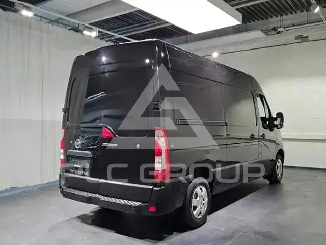 2022 Nissan Interstar