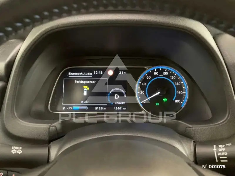2022 Nissan LEAF