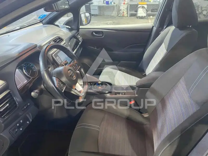 2022 Nissan LEAF