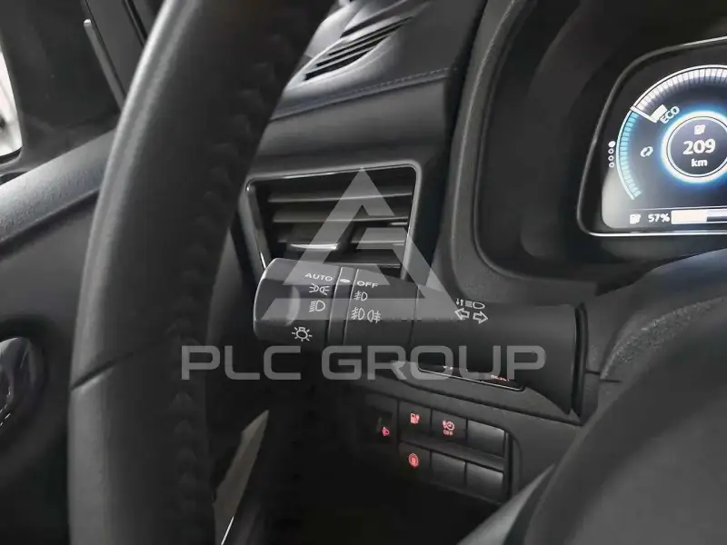 2022 Nissan LEAF