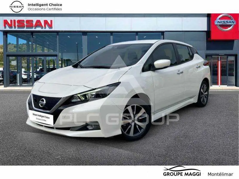 2022 Nissan LEAF