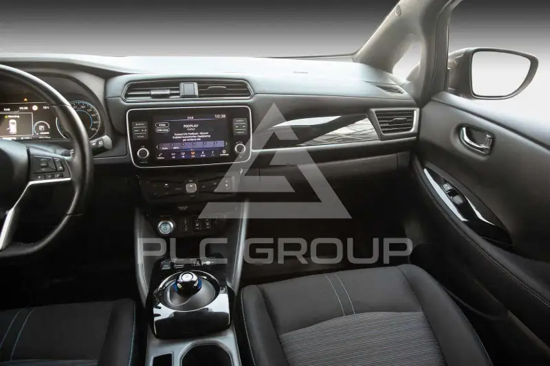 2022 Nissan LEAF