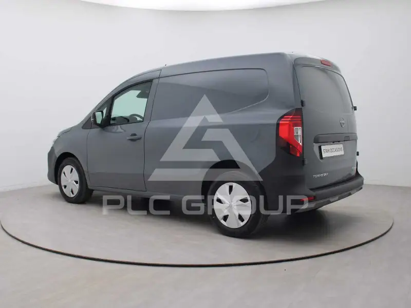 2022 Nissan TOWNSTAR