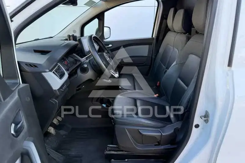 2022 Nissan TOWNSTAR