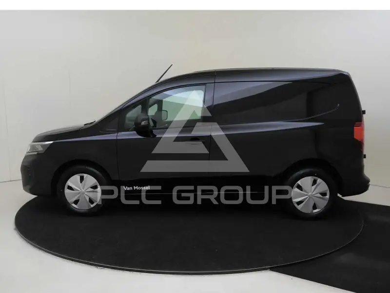 2022 Nissan TOWNSTAR