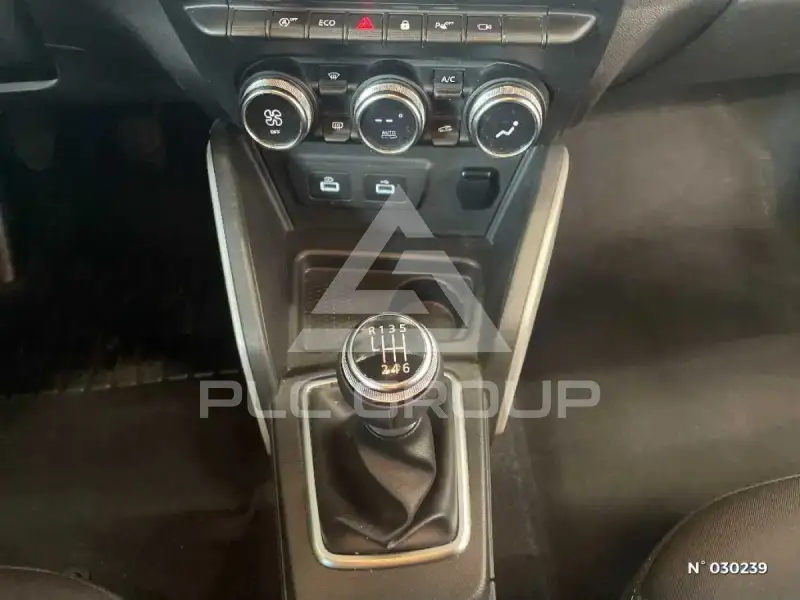 2022 Dacia Duster