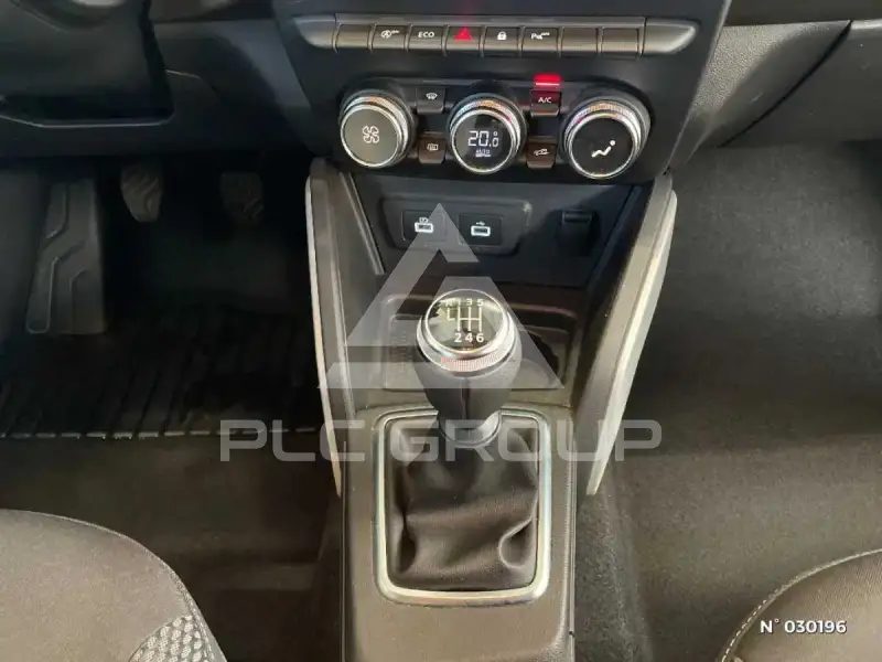 2022 Dacia Duster