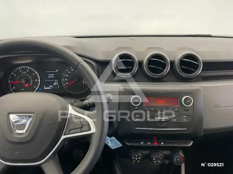 2022 Dacia Duster