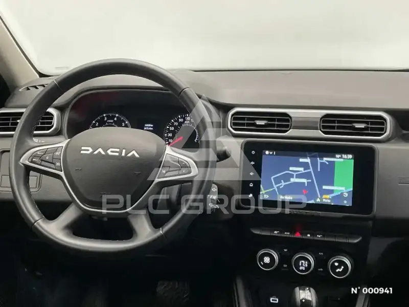 2022 Dacia Duster
