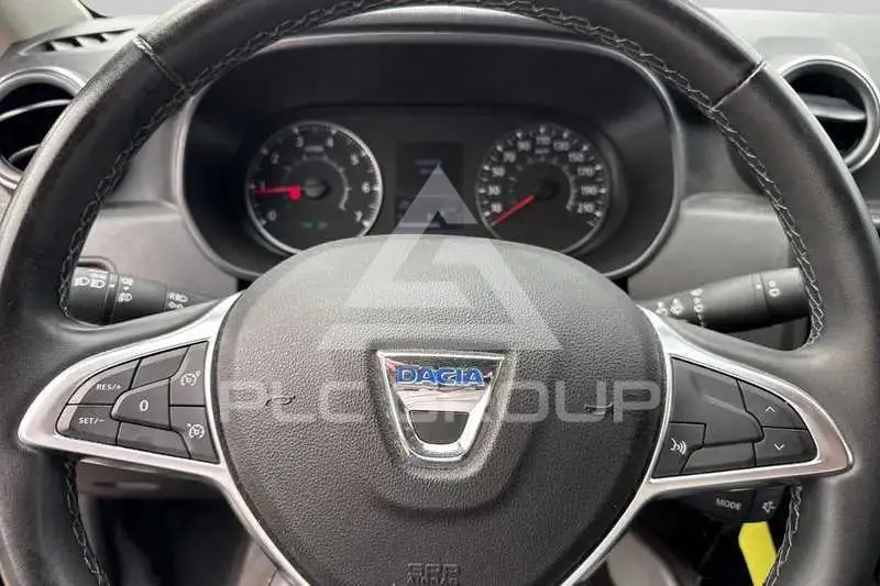 2022 Dacia Duster