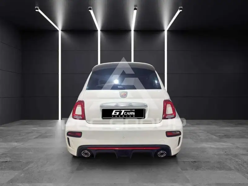 2022 Abarth 595