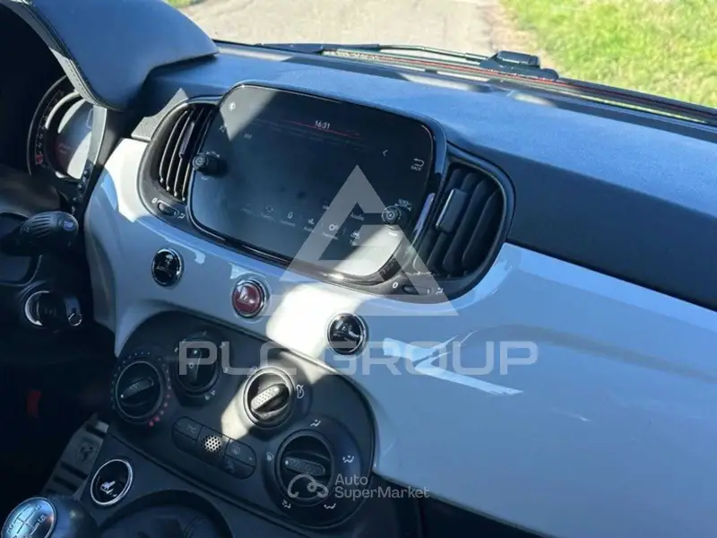 2022 Abarth 595